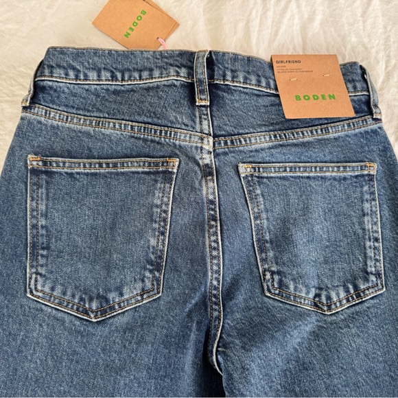 Biden Girlfriend Midrise Classic Blue Denim Jeans NWT 25 Petite - Picture 3 of 9